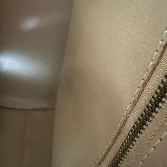 Authentic LOUIS VUITTON Vernis Houston bag - Picture 16 of 16